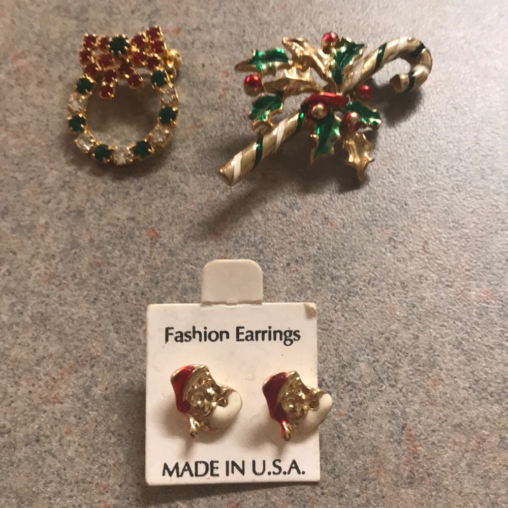 Vintage Christmas Earring & Pin Jewelry Set